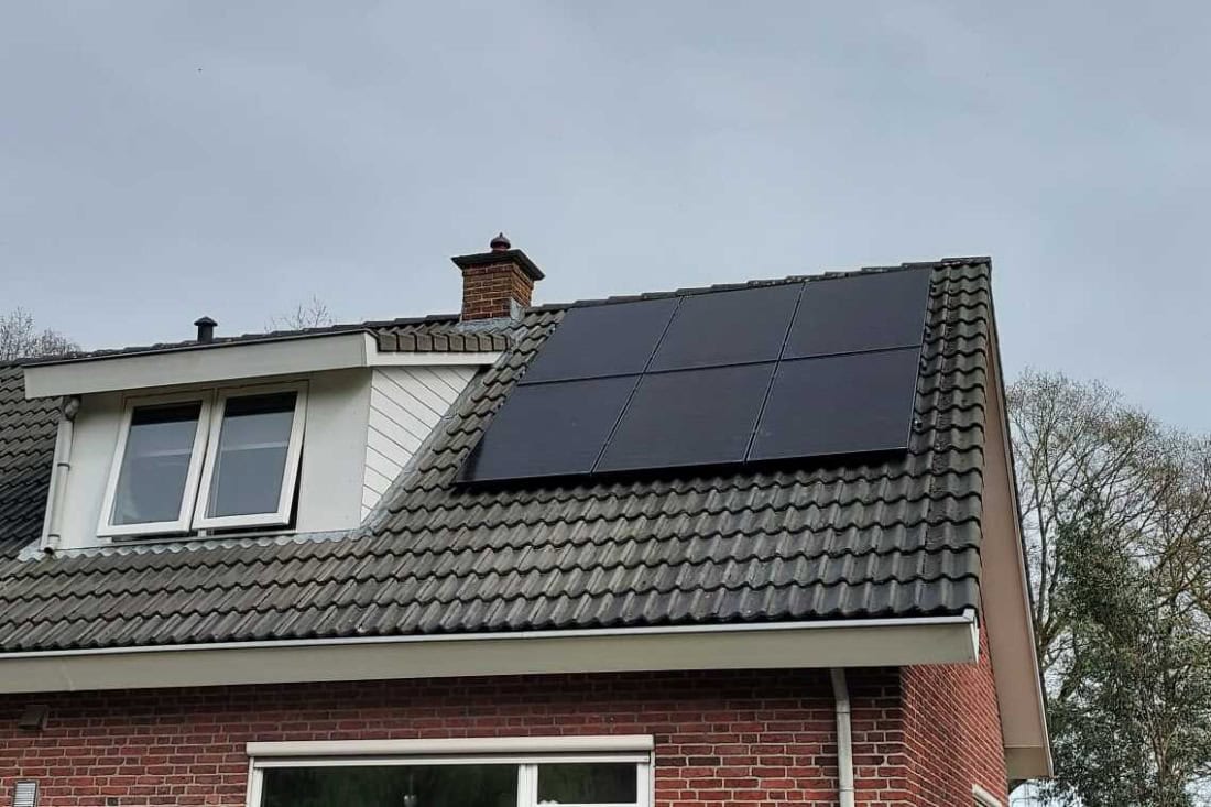 Review zonnepanelen